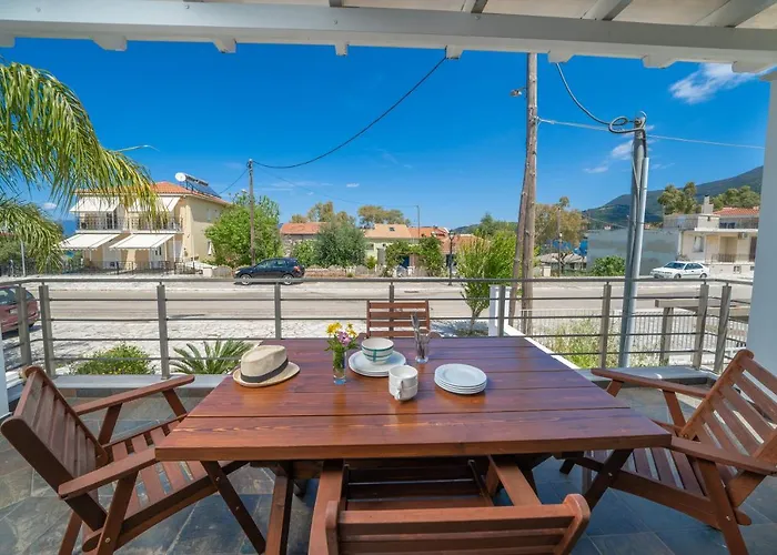 Maria Seaside Apartment